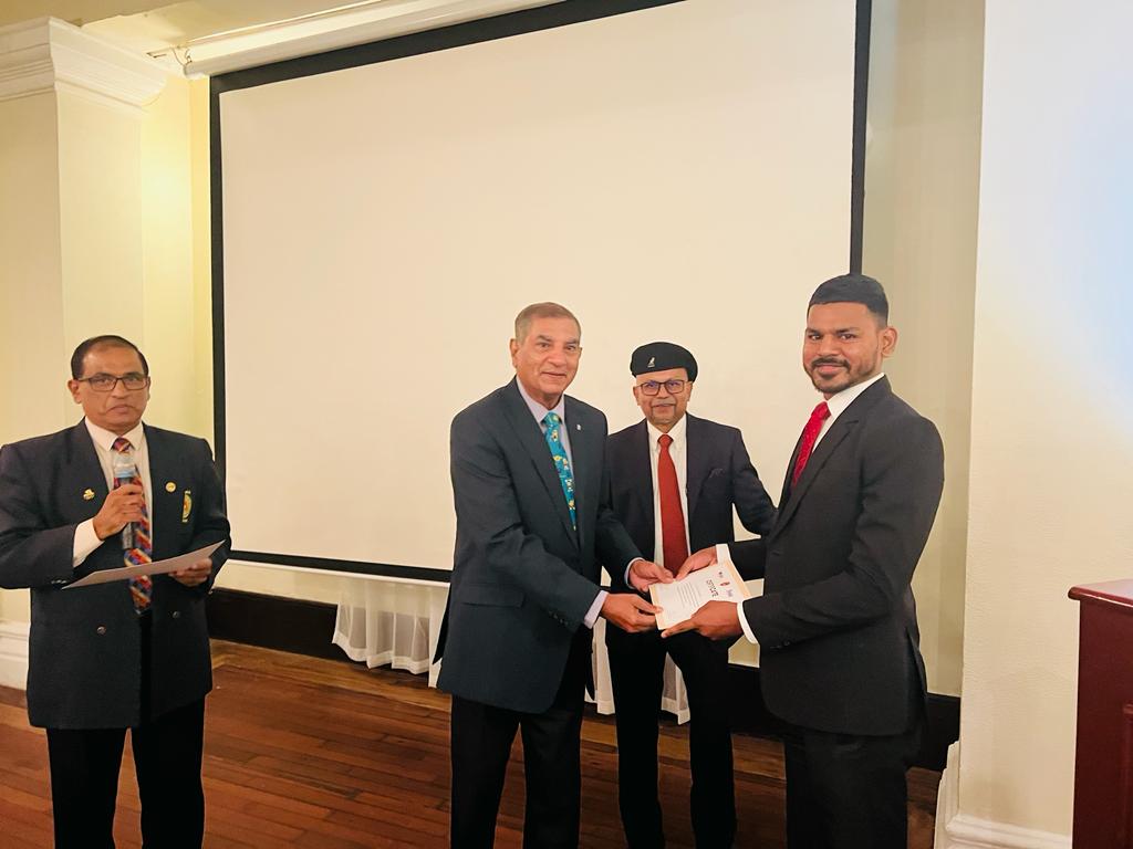Mr Lenny D Gama was the Instructor at the successful Sri Lankan Mr Lenny D Gama was the Instructor at the successful Sri Lankan